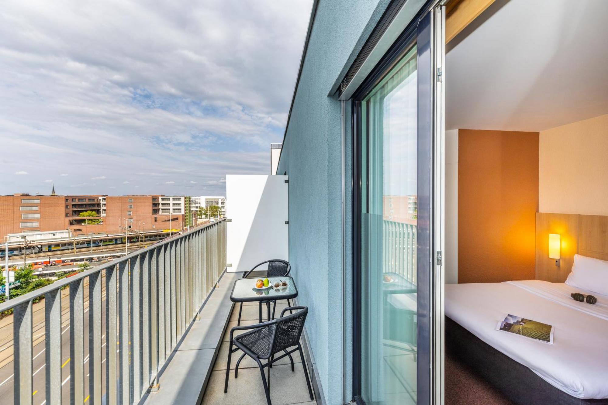 Ibis Basel Bahnhof Hotel Exterior photo